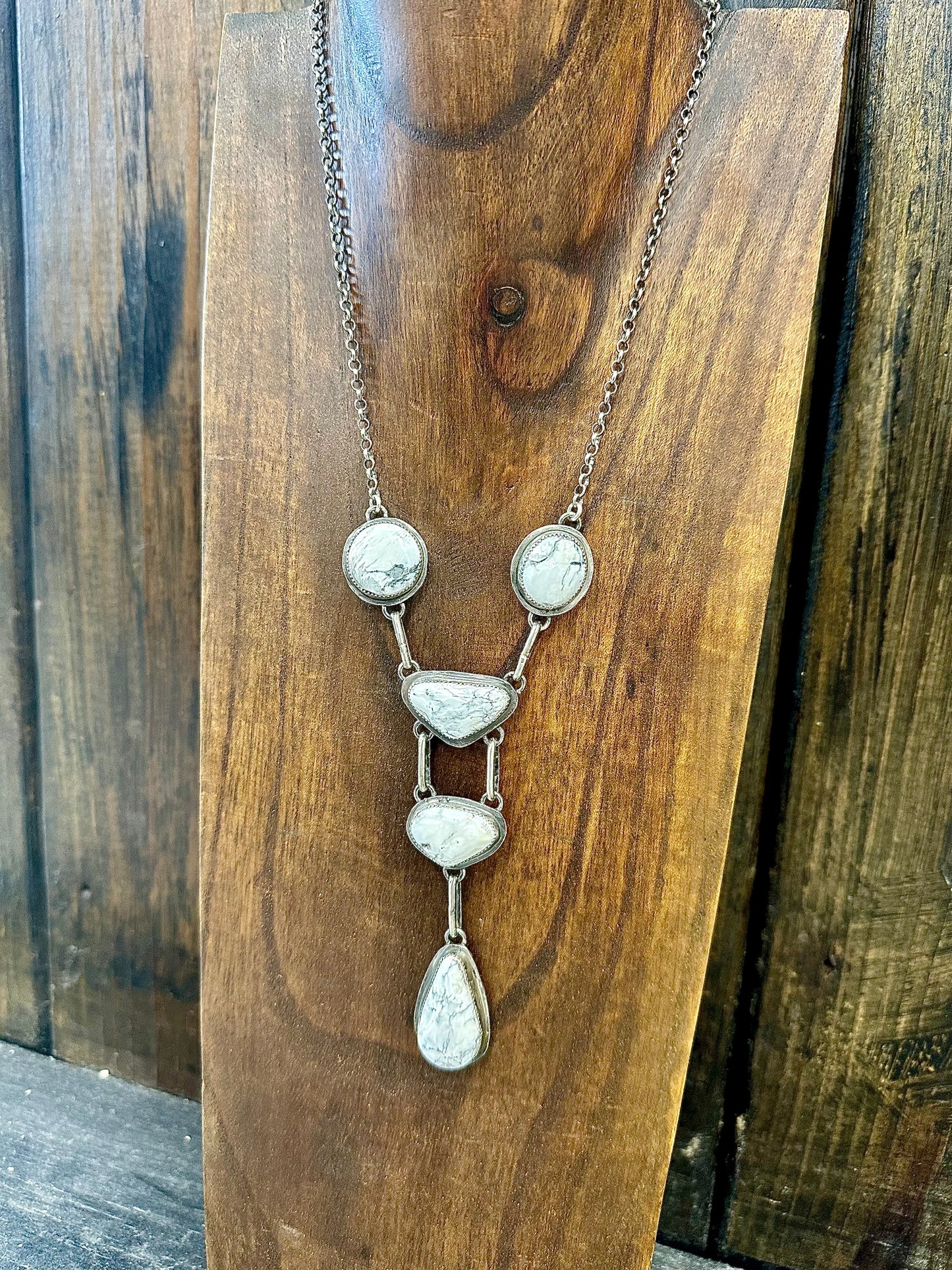 White Buffalo Lariat